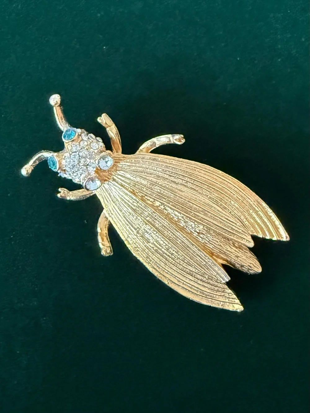 Vintage Signed Hattie Carnegie Cicada Locust Bug Brooch Gold Tone Insect Pin